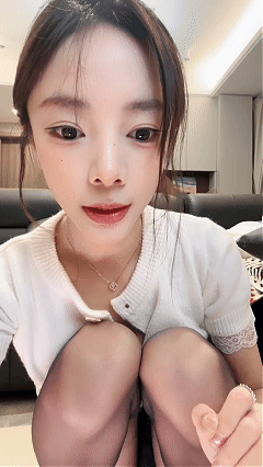 [Secret cracked]彩色的小熊宝宝 – 超级甜妹 人气自慰女王 [3P + 4V／5.25GB]